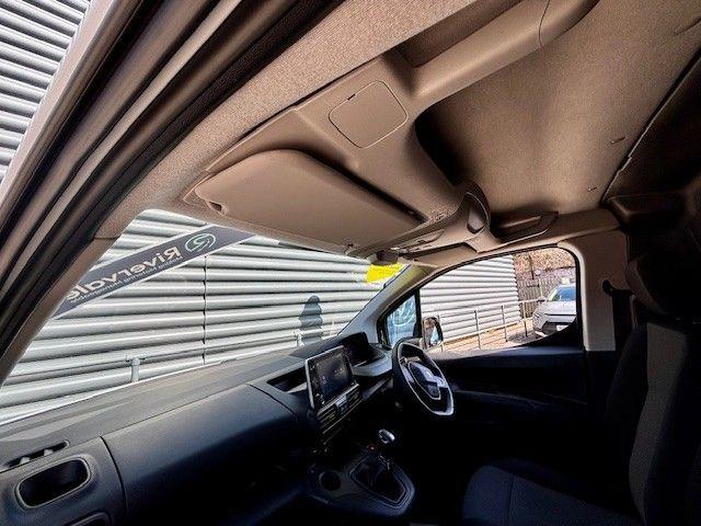 Peugeot Partner image 14